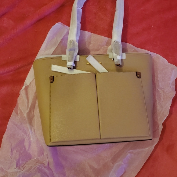 Michael Kors Purse - Picture 3 of 3